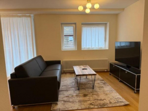 Modern 1BR with in trendy area - West 10